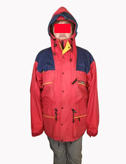 Куртка с мембраной Gore-tex на рост 172 см. Туризм,  альпинизм.